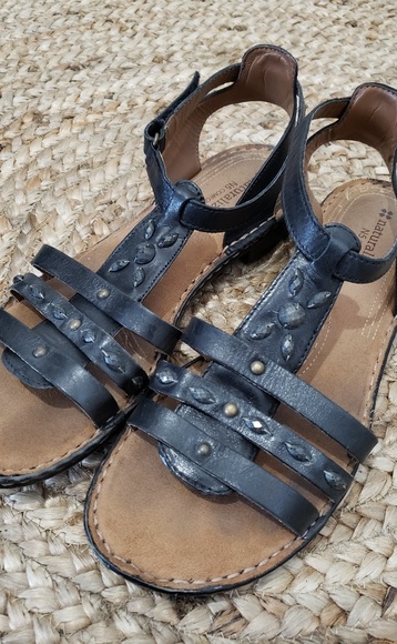 Naturalizer sandals - Picture 1 of 4